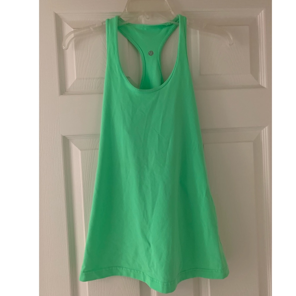 Lululemon tank